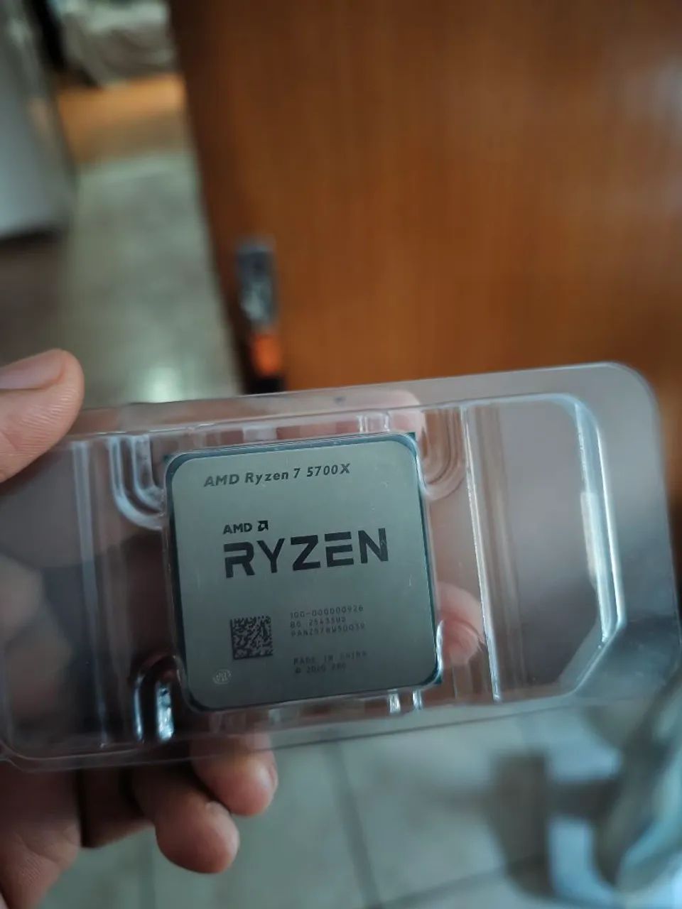AMD Ryzen 7 5700x