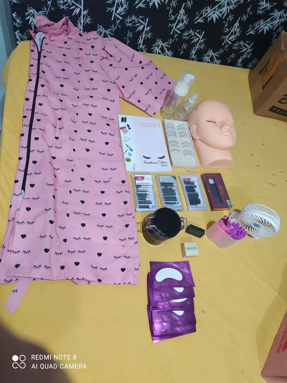 Kit Lash Designer Completo (Cílios, Manequim e Jaleco)<br>