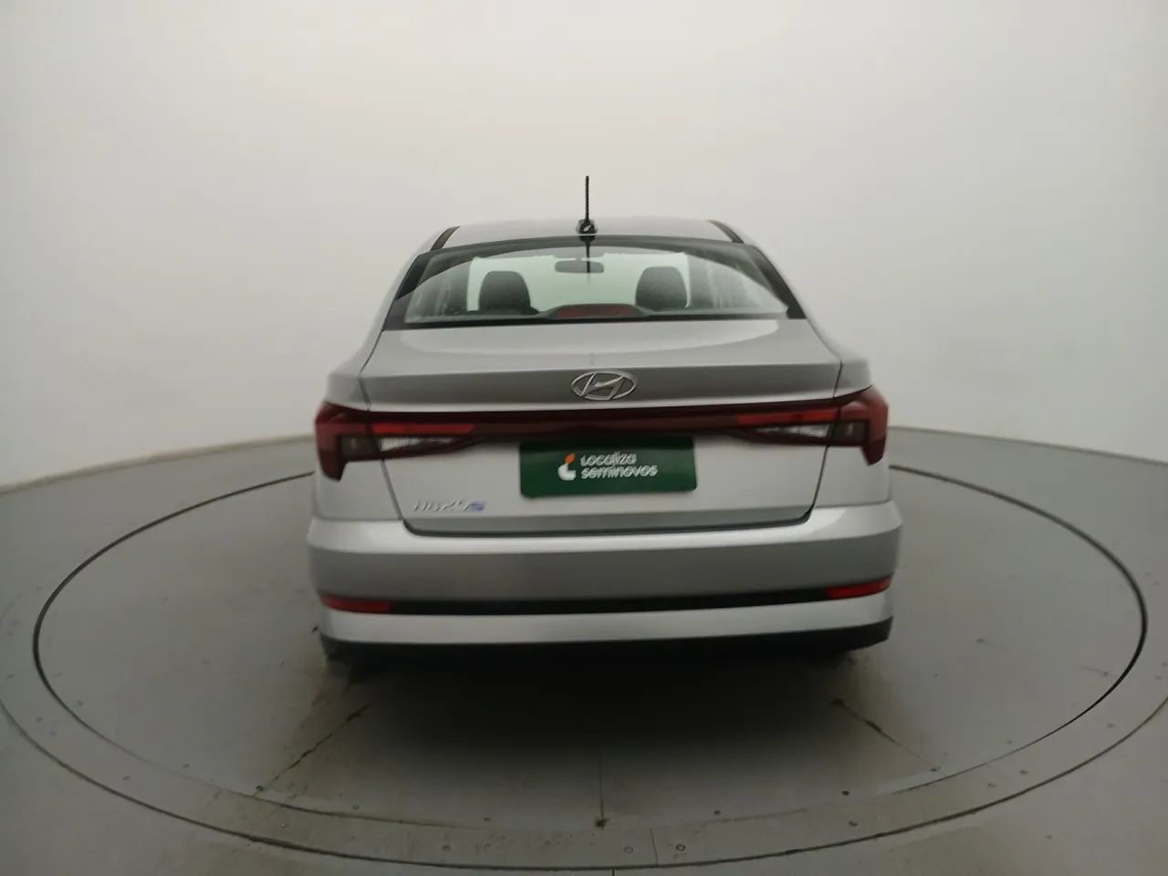 Hyundai HB20S Comfort Plus 1.0 TB Flex 12V Mec., foto 4 de 18