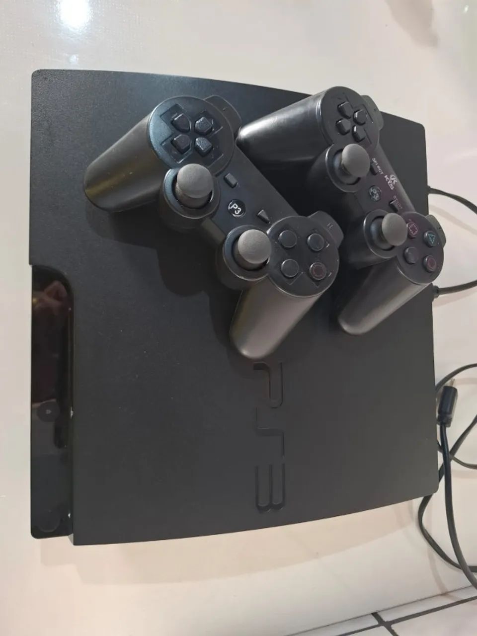 Play Station 3 Slin + 1 Controle + Jogos na memória + 2 mídias físicas