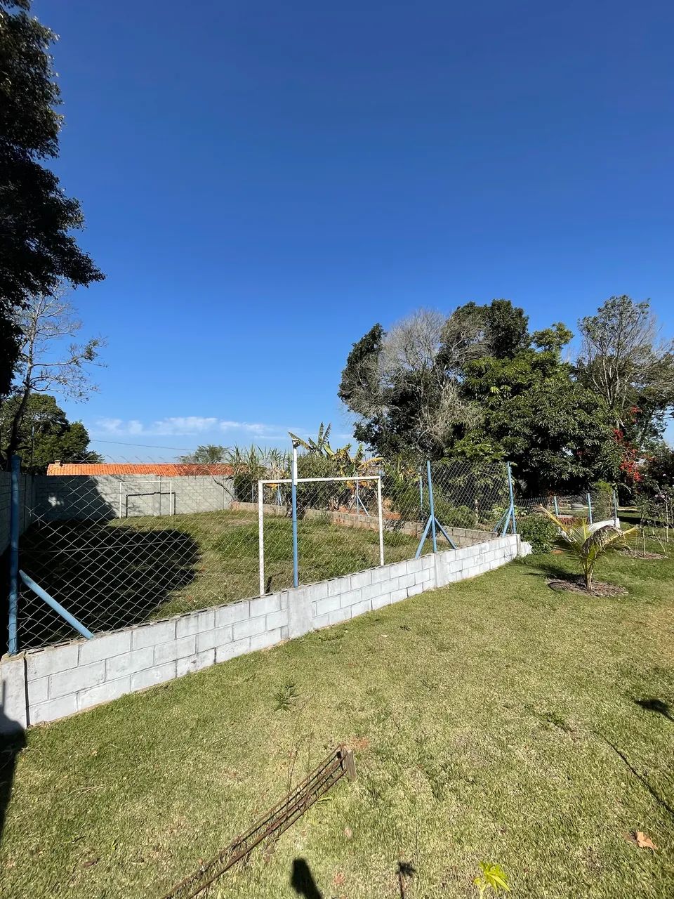  CHÁCARA COMPLETA DE 2.200 m² COM PISCINA, CAMPO E CASA ? ITAPETININGA - Foto 2