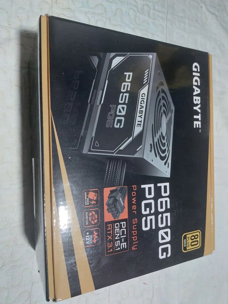 Fonte Gigabyte P650G