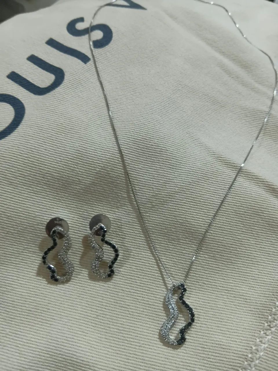 Brinco e colar de ouro 18k Marca Vivará  - Foto 3
