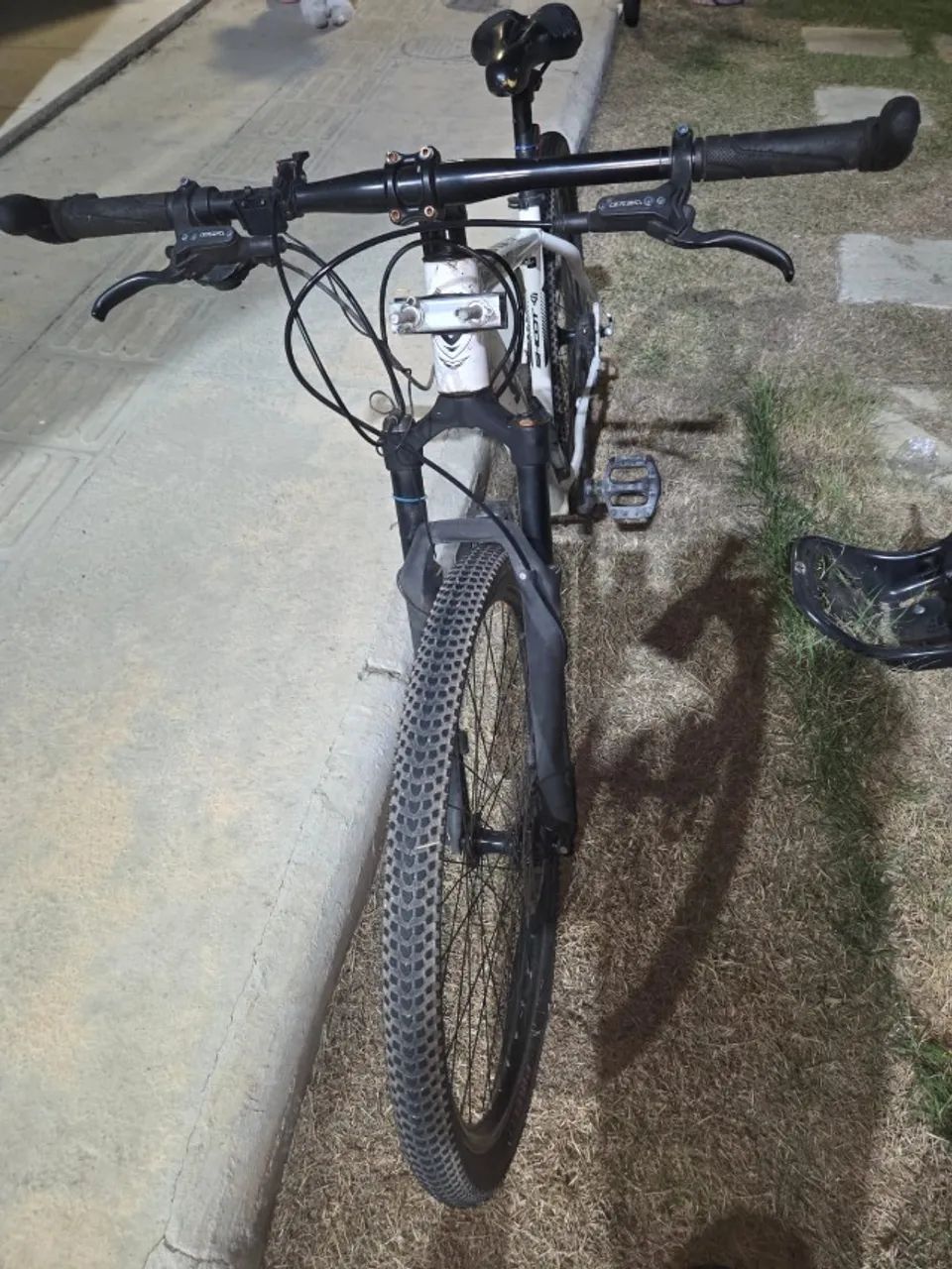 Bicicleta  - Foto 2