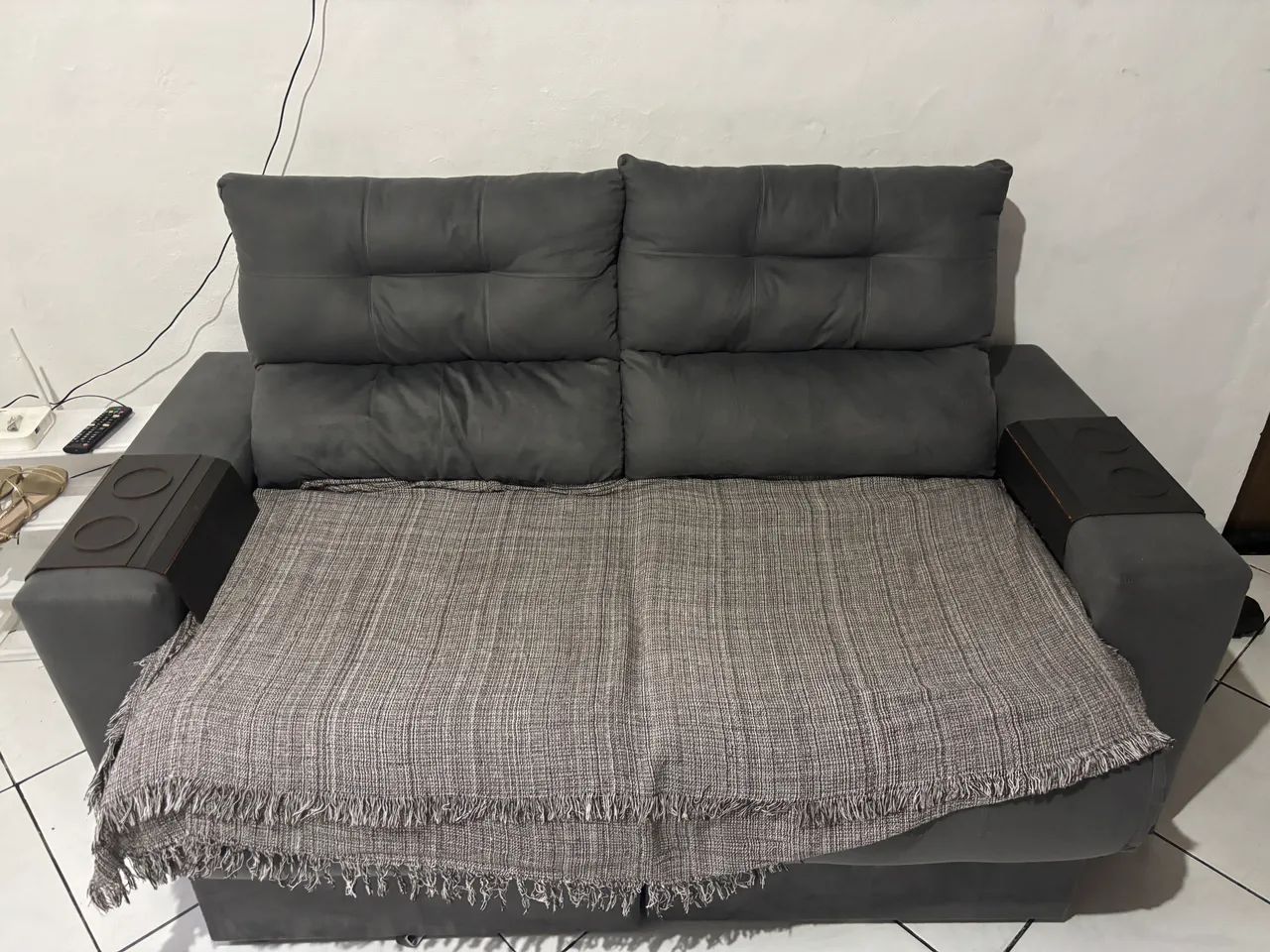 Sofá 2 lugares Cama inBox Clean com Assento Retrátil, Encosto Reclinável