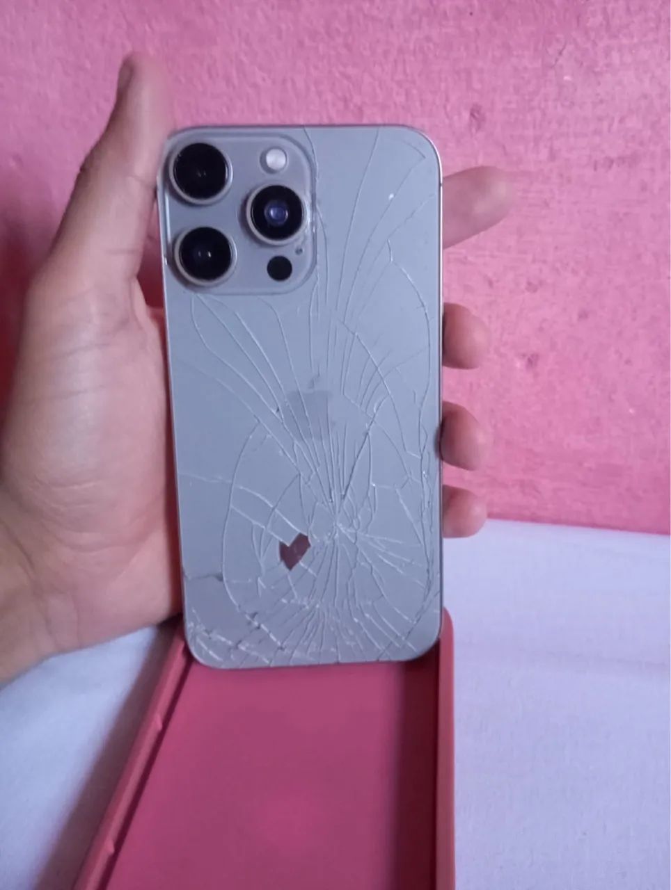 iPhone Xr na carcaça do 14 Pro - Foto 2