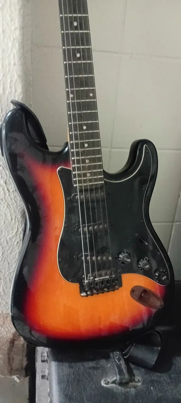 Vendo uma guitarra funcionando perfeitamente  - Foto 2