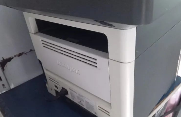 Impressora multifuncional LEXMARK MX511de - Foto 4