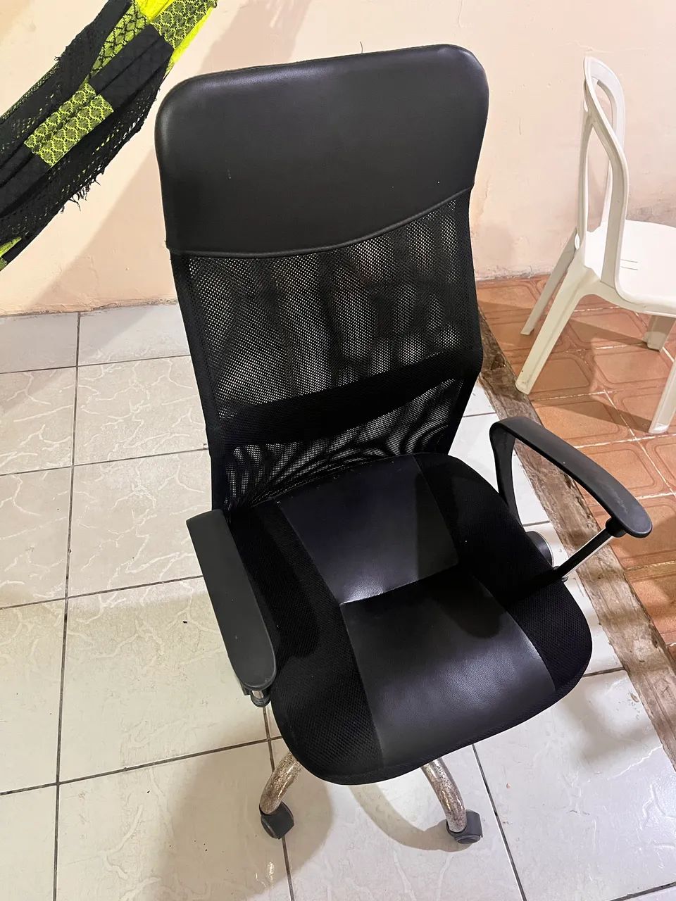 Cadeira de Escritório - Foto 2