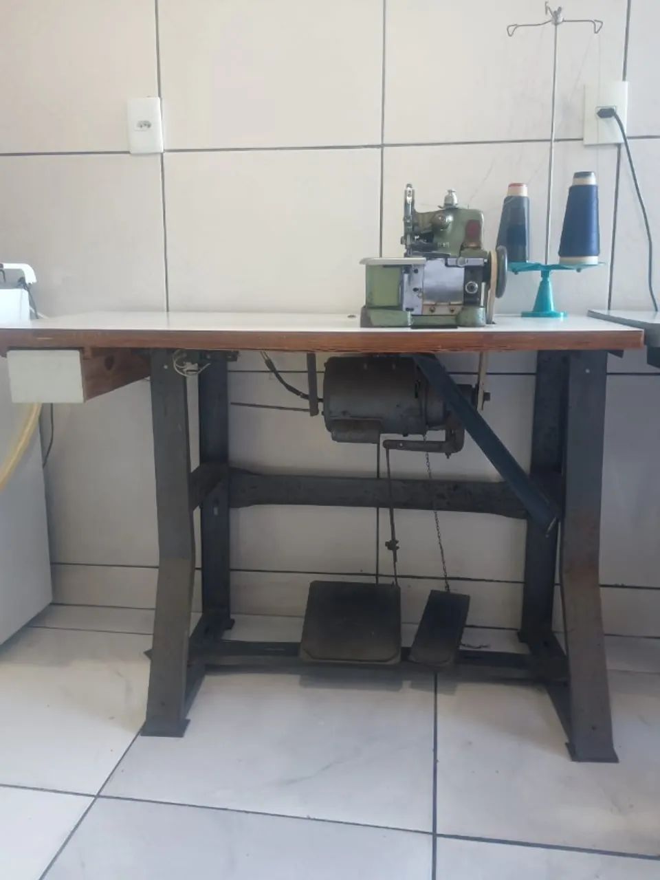 Máquina Overloque