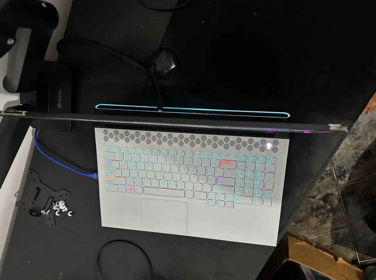 Notebook Gamer Alienware m17 R4 - Foto 3