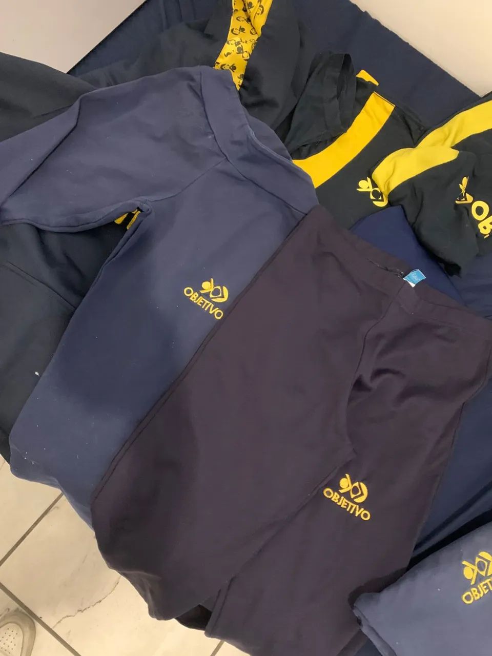 Uniforme objetivo