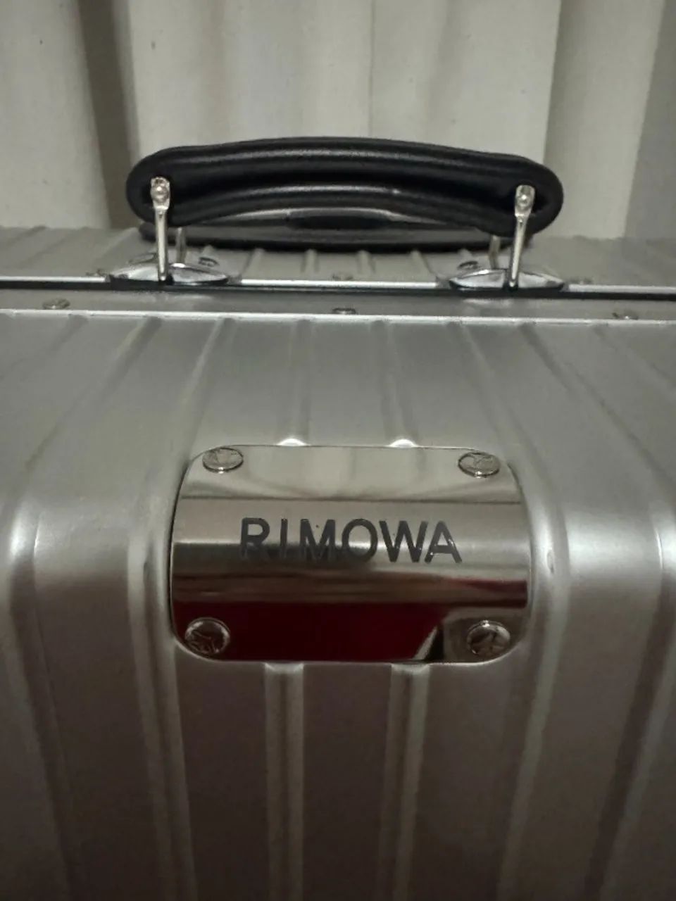 Mala Rimowa modelo Classic tamanho cabine - Foto 5