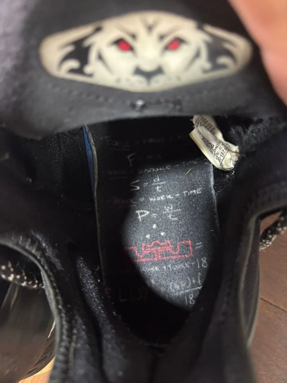 Tênis Nike LeBron 18 ?Bred? - Foto 5