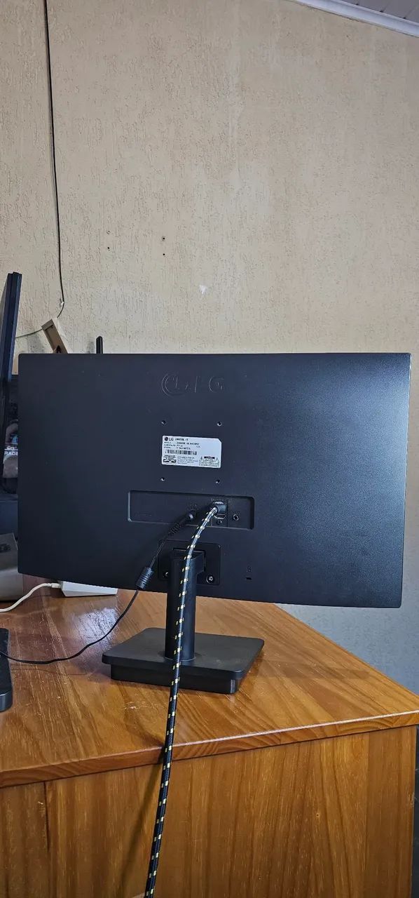 Monitor LG 24" Full HD - Foto 4