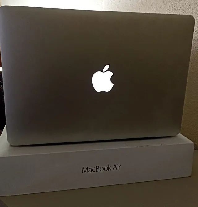 Macbook