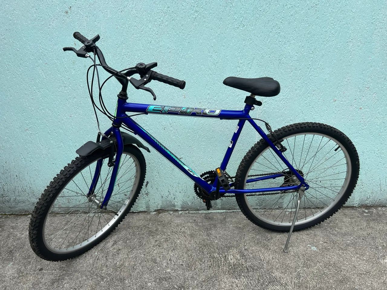 Bicicleta aro 26 com marchas