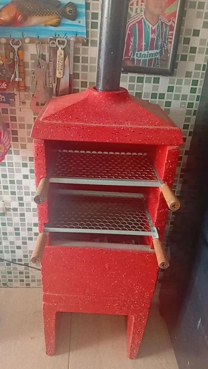 Vende se churrasqueira 