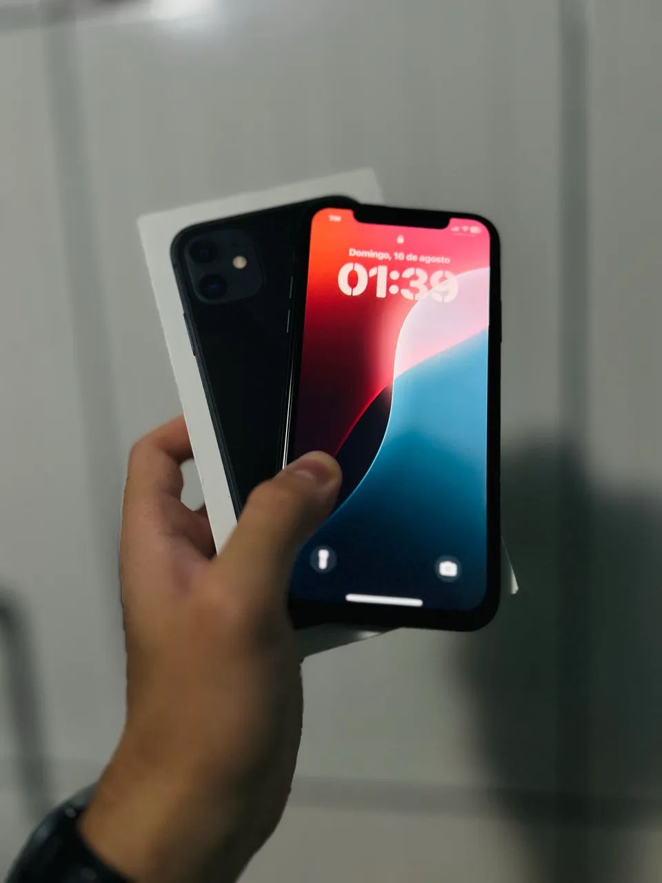 iPhone 11 - 64gb - preto