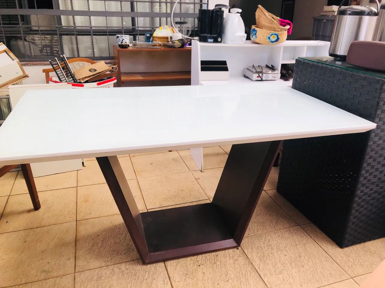 Mesa de Jantar/Retângular Branca Laqueada com Base Madeira - 8 lugares - Foto 2