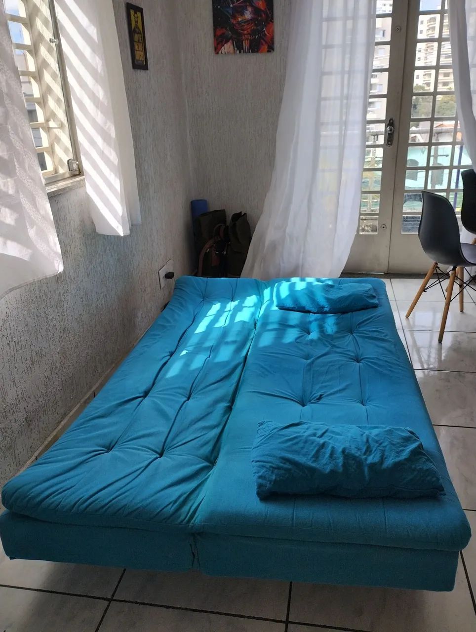 Sofá cama azul turqueza em Suede - Foto 4