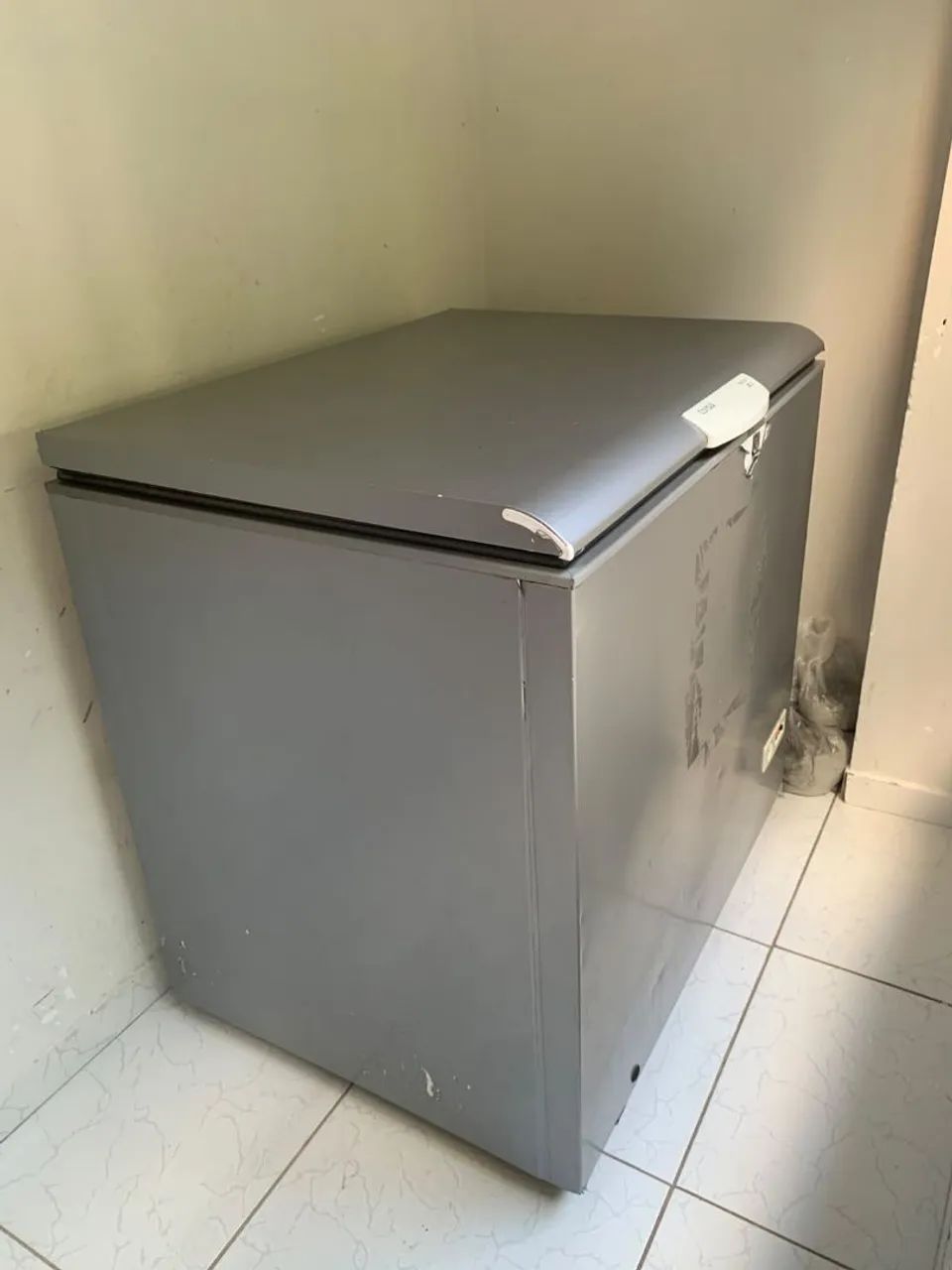 Vende-se frizer 