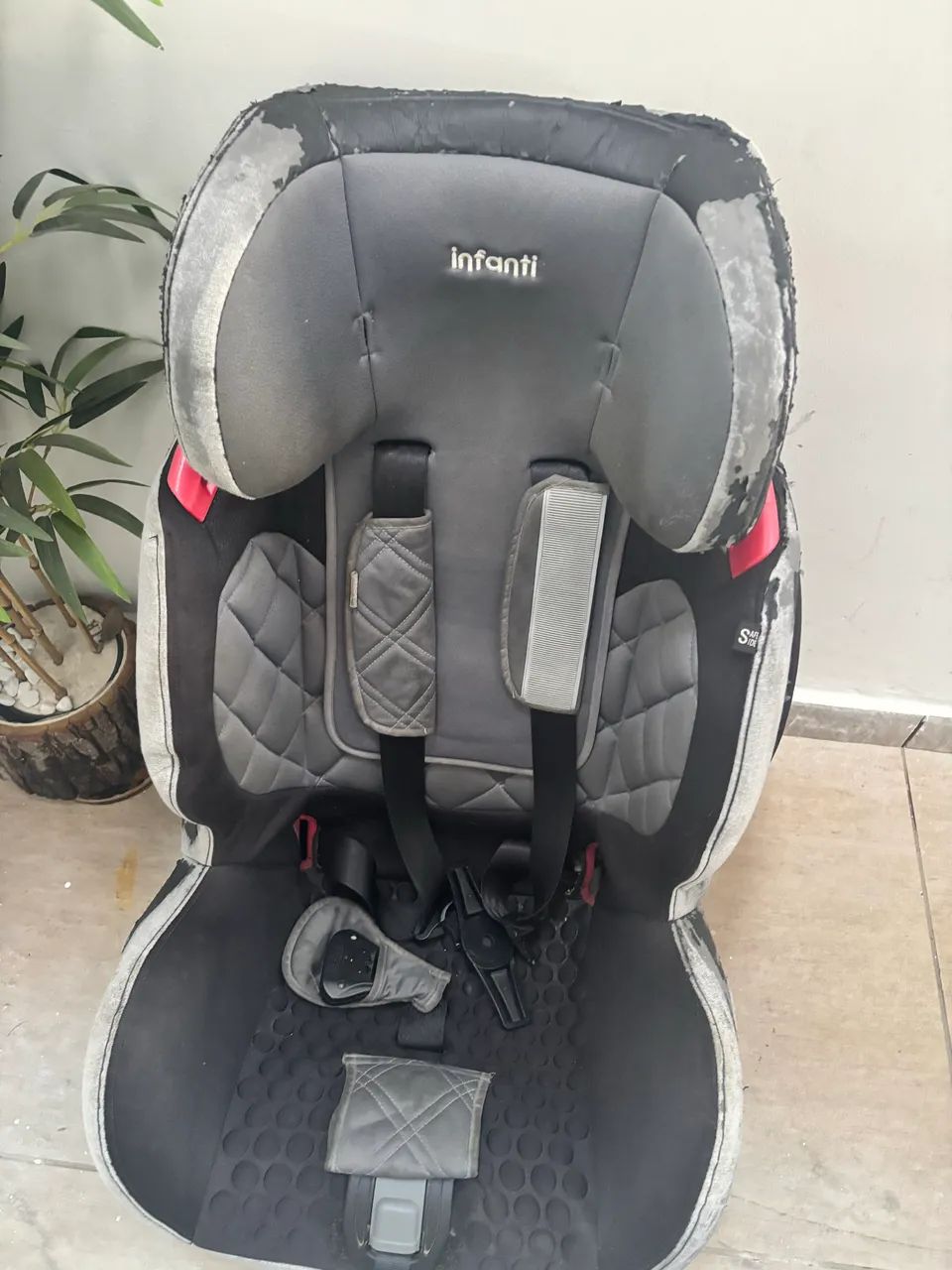 Duas Cadeiras Bebê Conforto 