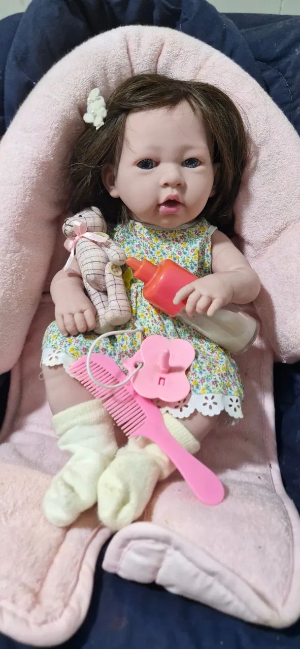 Boneca bebe reborn Sofia com roupinhas e acessorios LINDA! Acompanha mantinha e Certidao - Foto 3