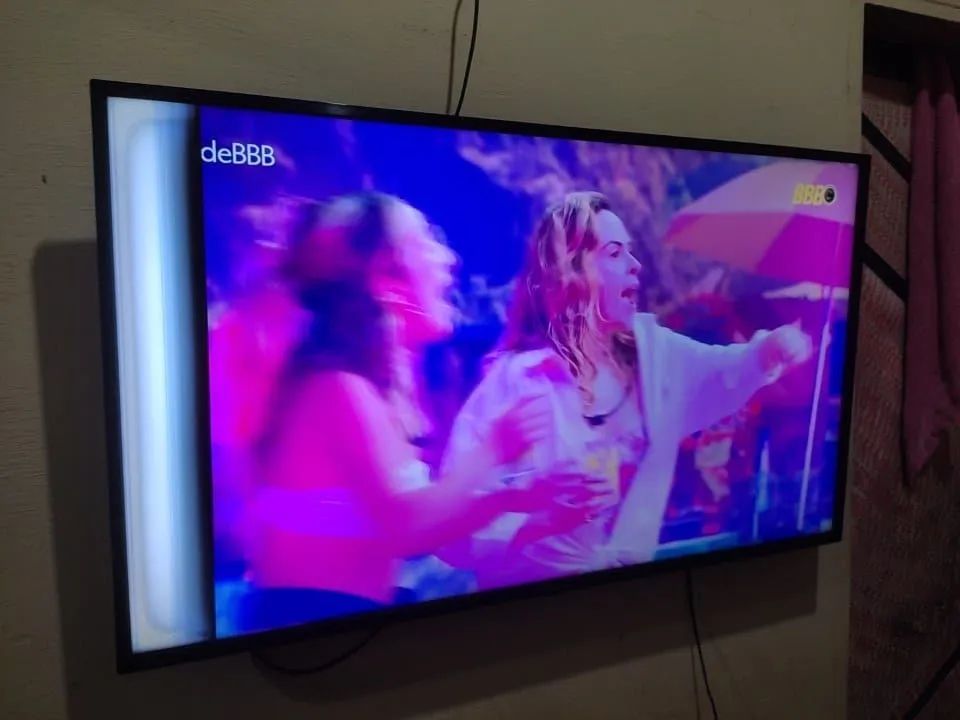 TV LG 4K SMARTV 50 POLEGADAS  - Foto 4