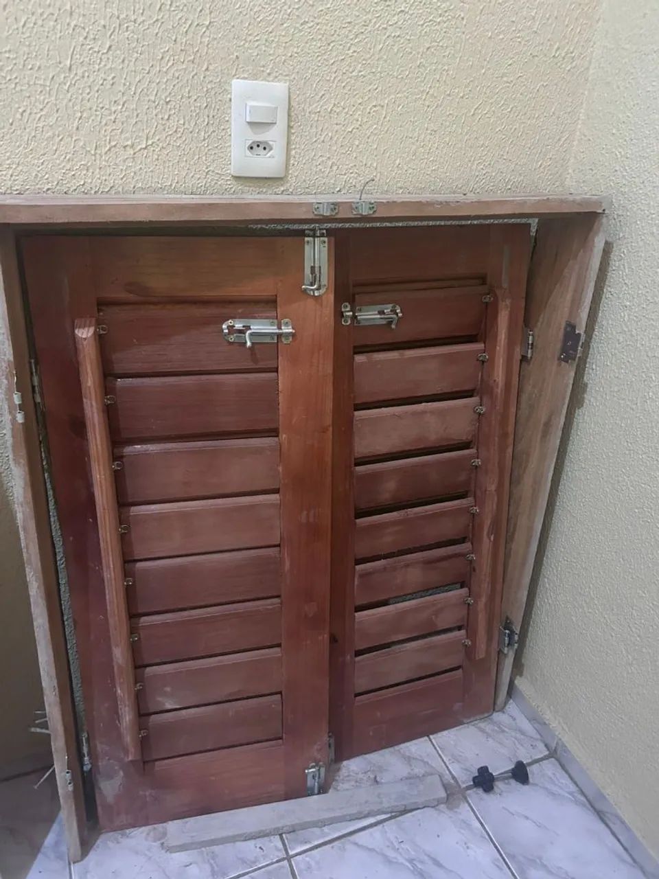 Janela de madeira 