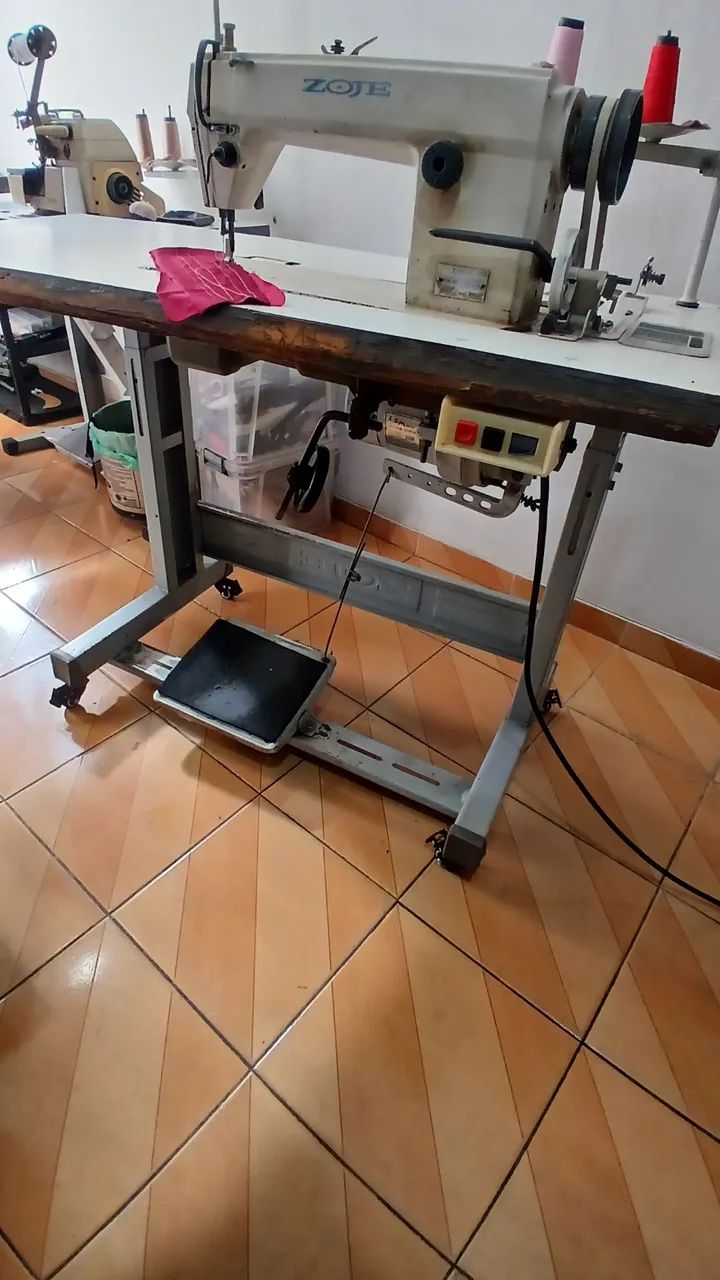 Vendendo uma maquina reta funcionanso perfeitamente - Foto 5