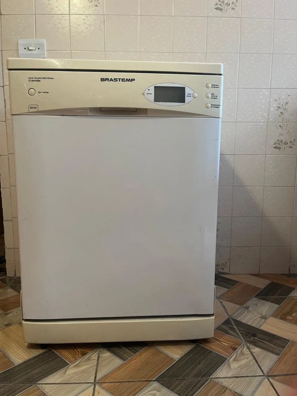 Máquina de lavar louça 