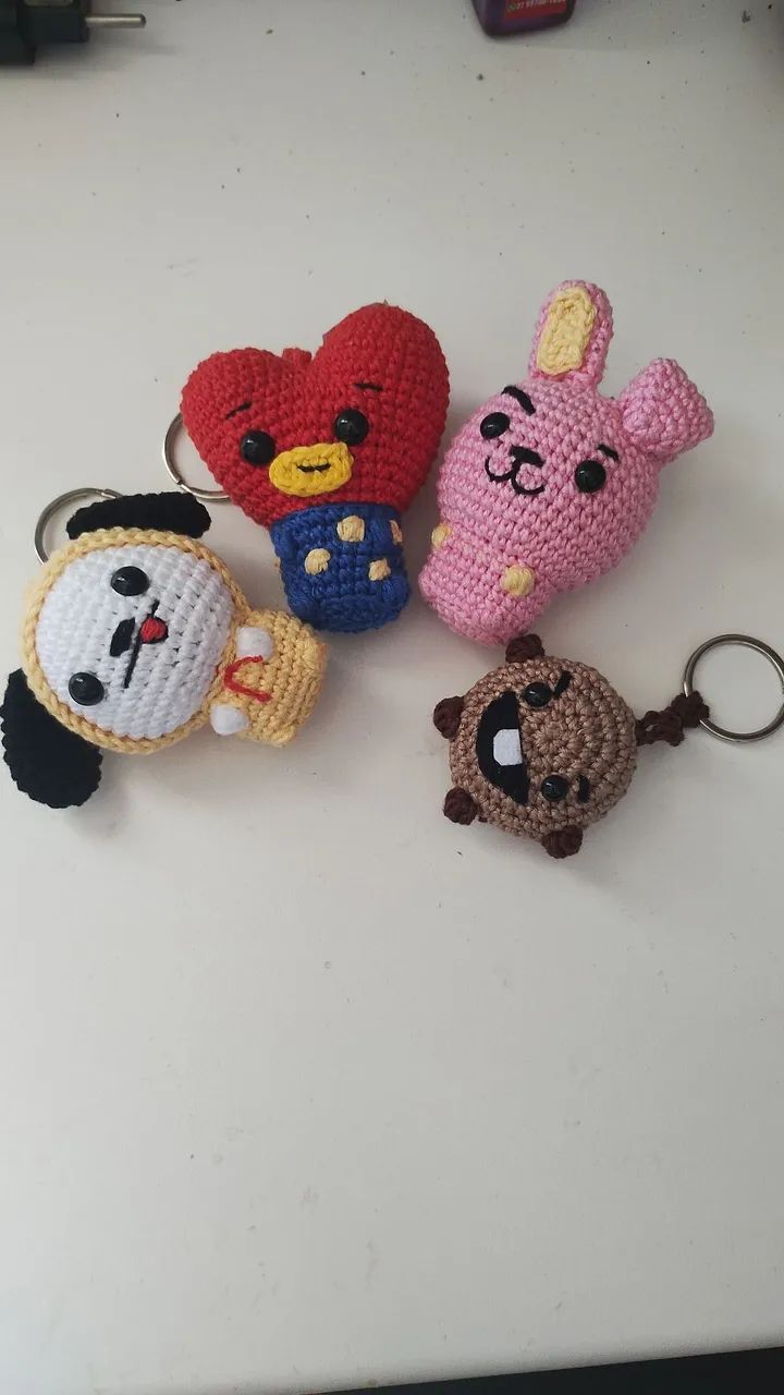 Chaveiros mascotes BTS  - Foto 3