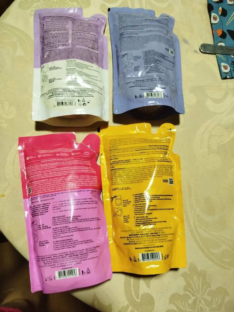 4 refis de hidratantes. Novos!!! - Foto 2