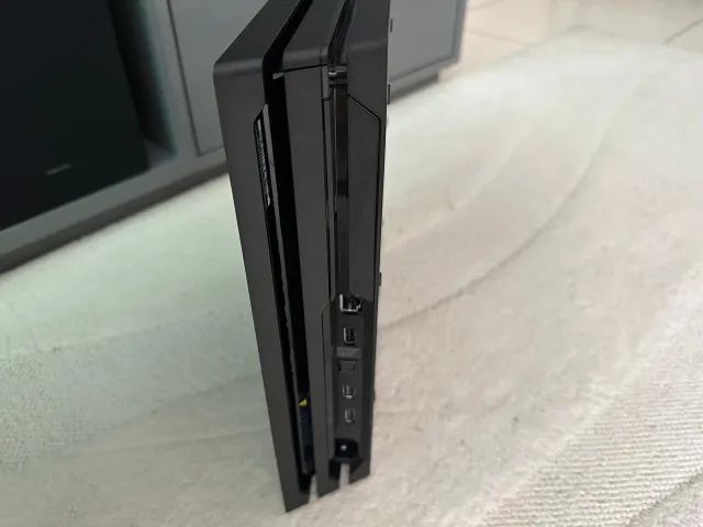 PS4 Pro HD 1 TB - Foto 2