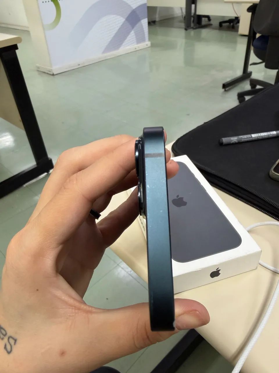 IPHONE 14 256GB 