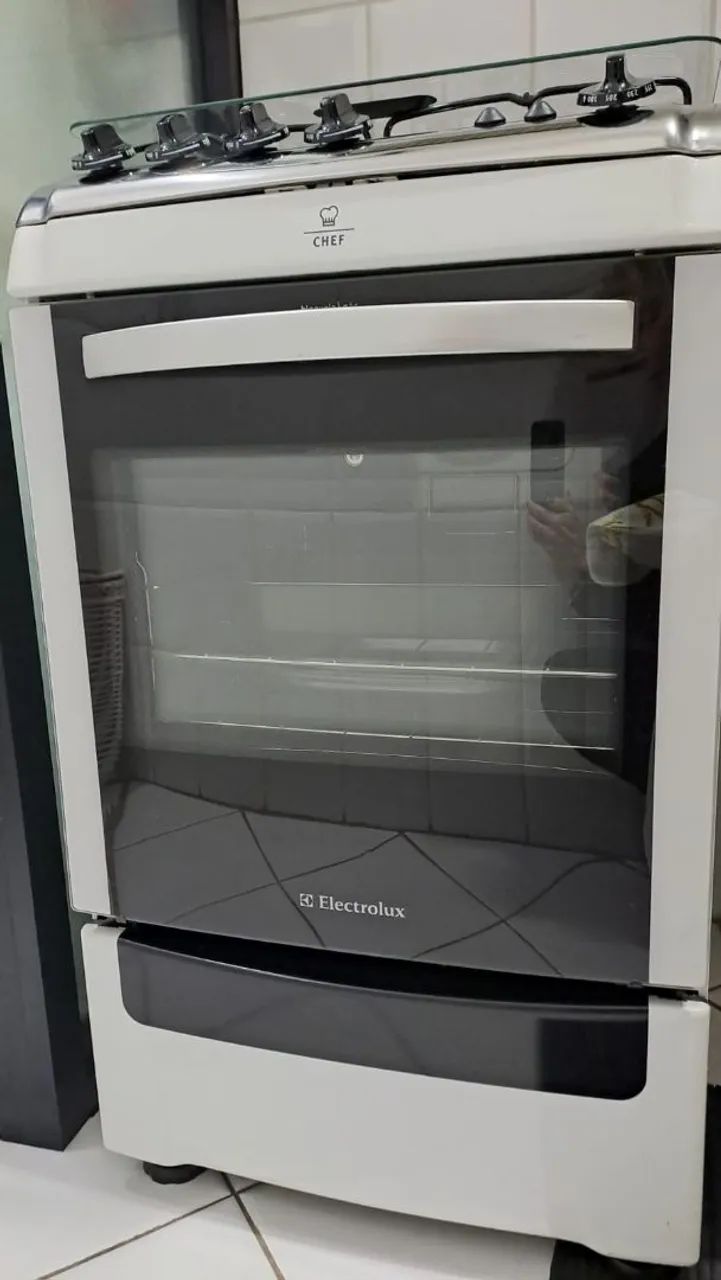 Fogão Electrolux Chef 4 Bocas - Ótimo Estado  - Foto 2