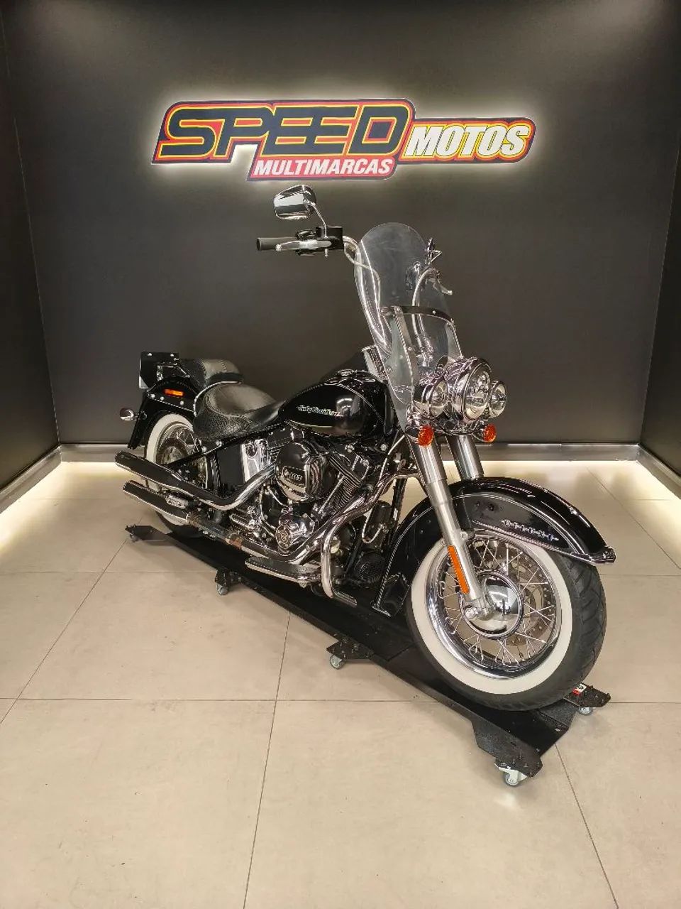 Harvey Davidson softail Deluxe  - Foto 5