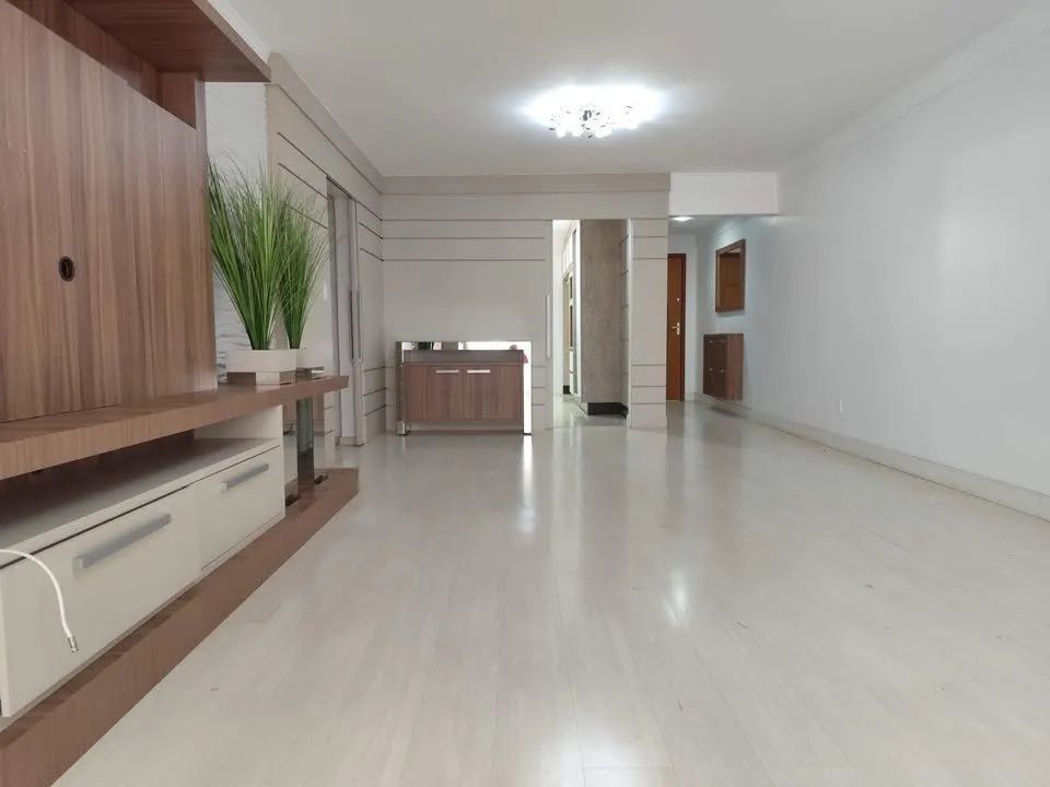 Apartamento Centro 3 dormitórios semi-mobiliado