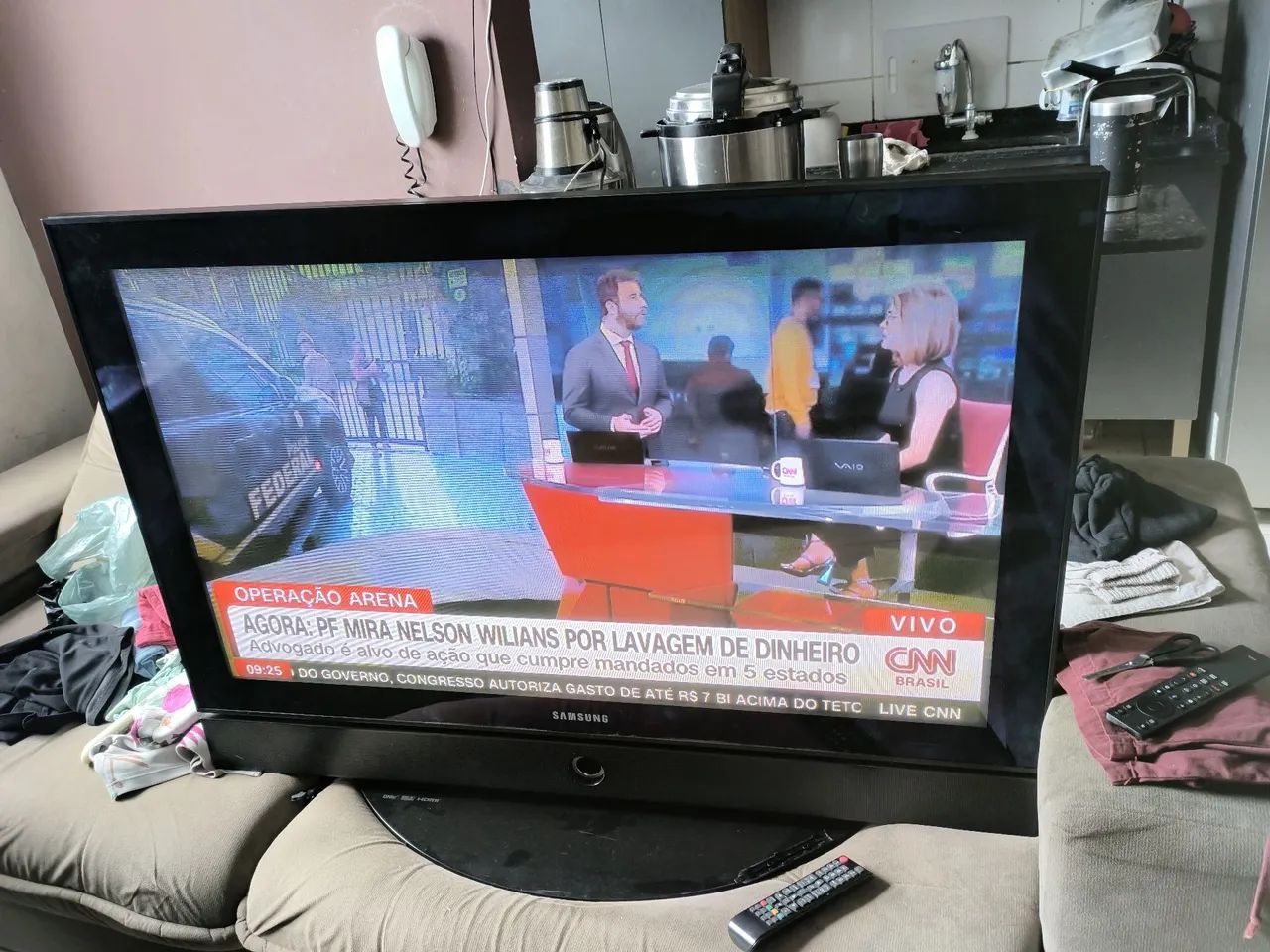 Tv 42 já com somdbar..não e smart