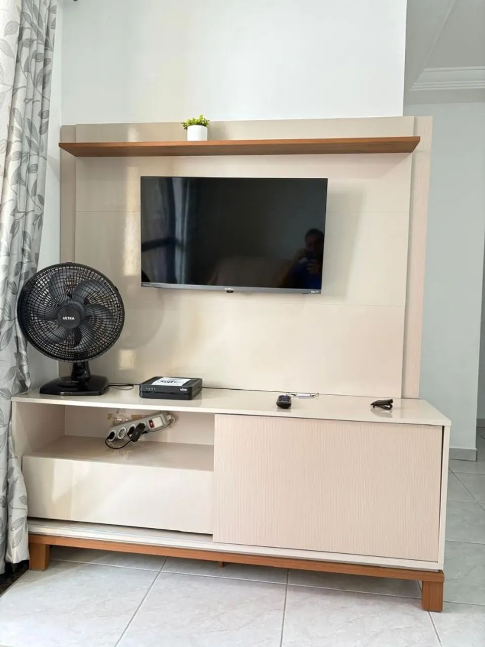 Rack com painel de Tv