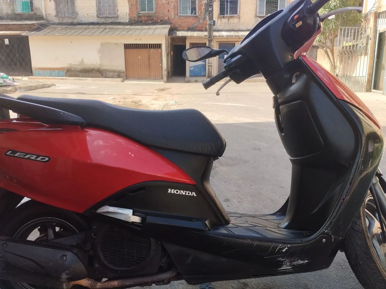 Vendo Honda lead  - Foto 2