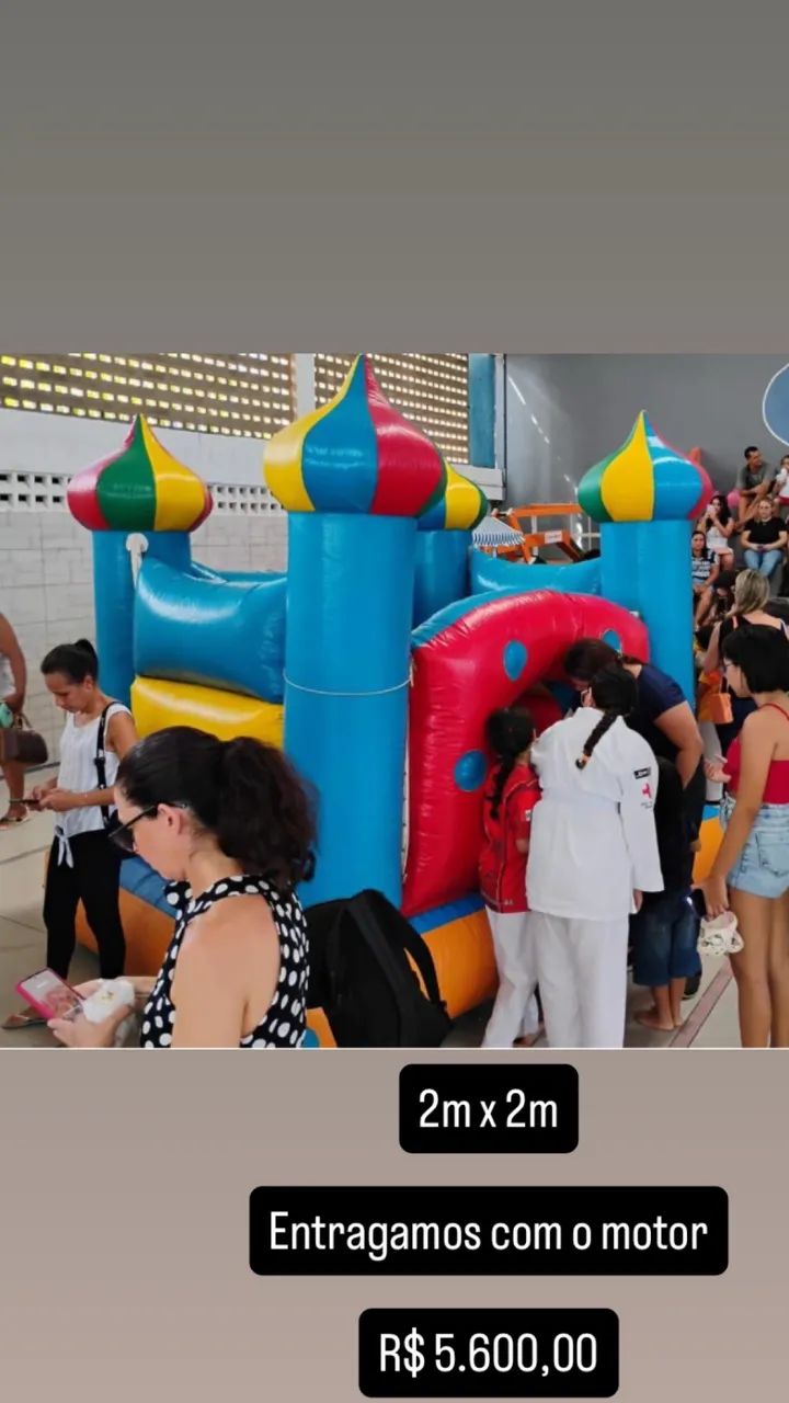 Castelinho Inflável já com motor