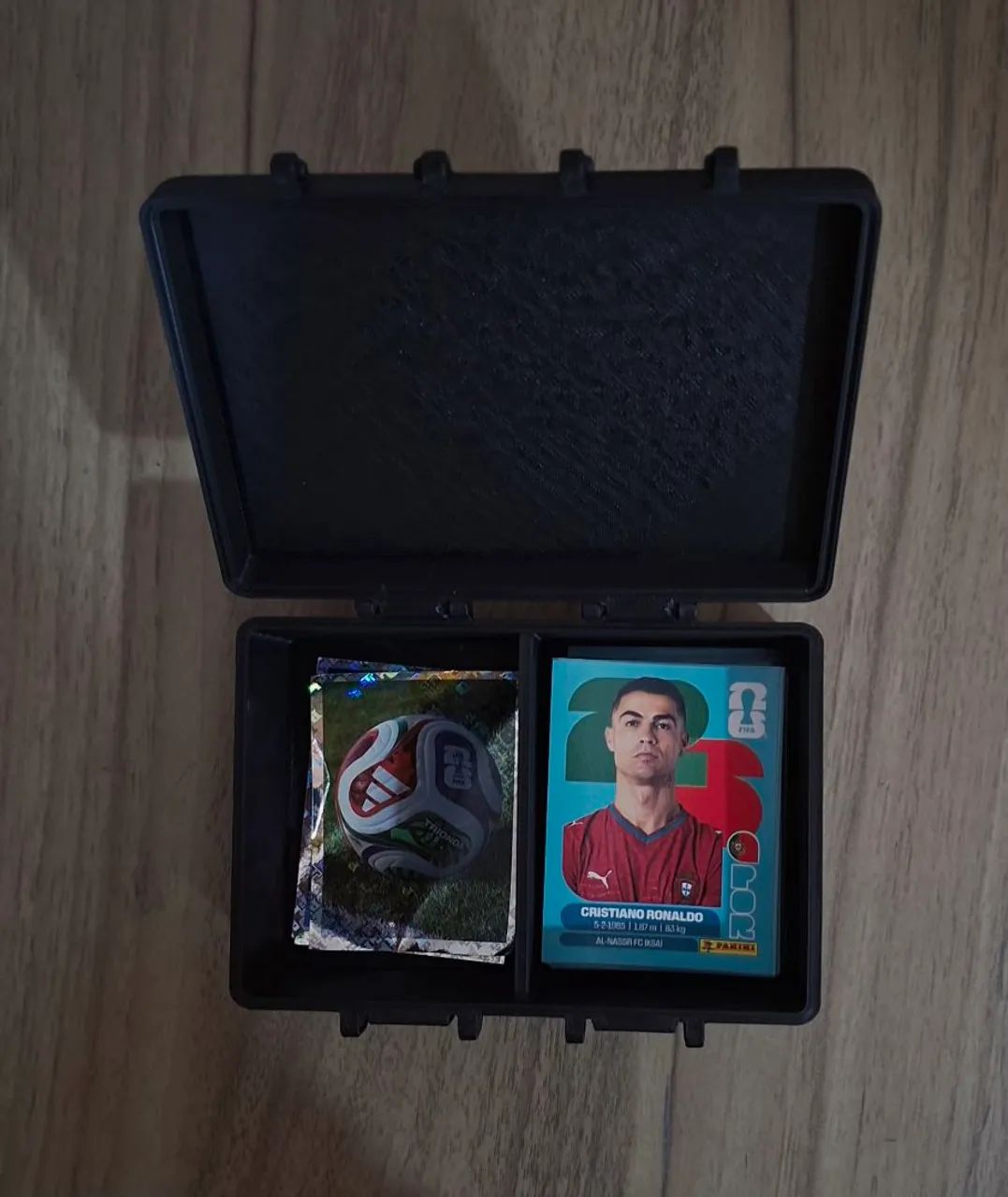 110 Figurinhas do álbum 2026 + caixinha