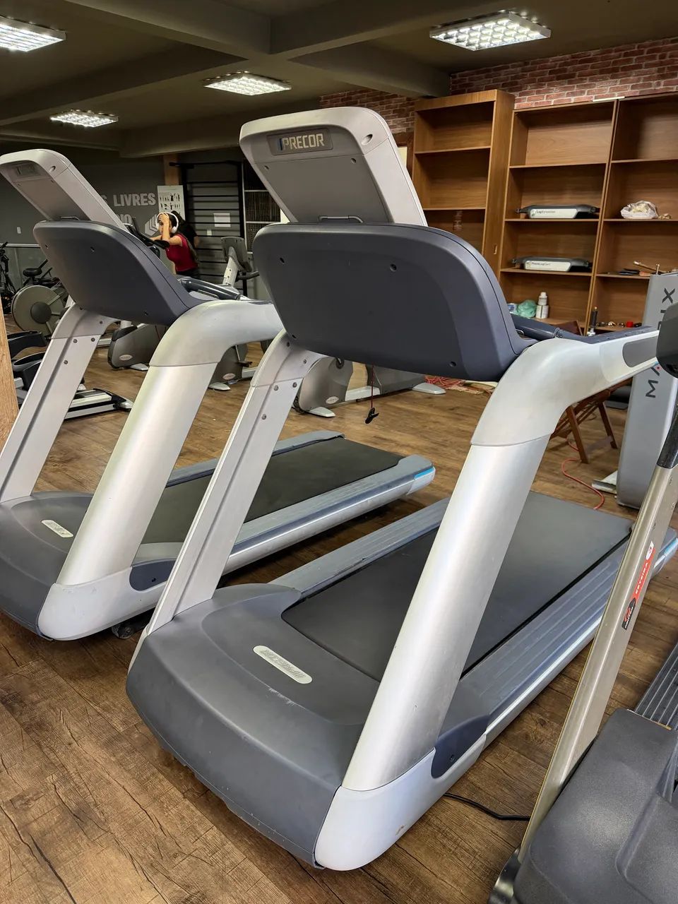 Esteira Precor TRM 835