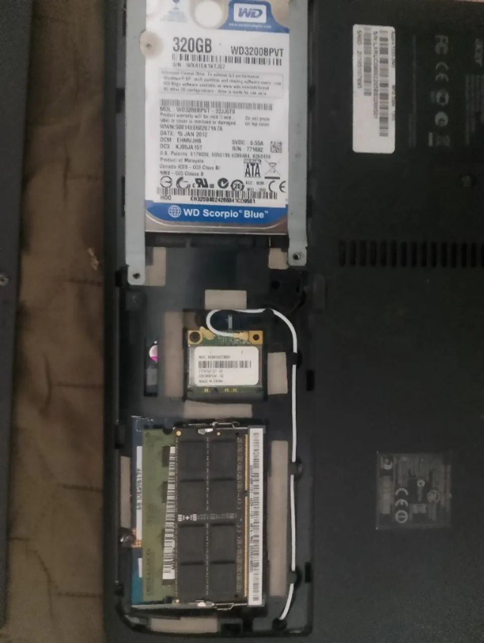 Notebook Acer 6gb de ram eo 340gb de memória hd  - Foto 3