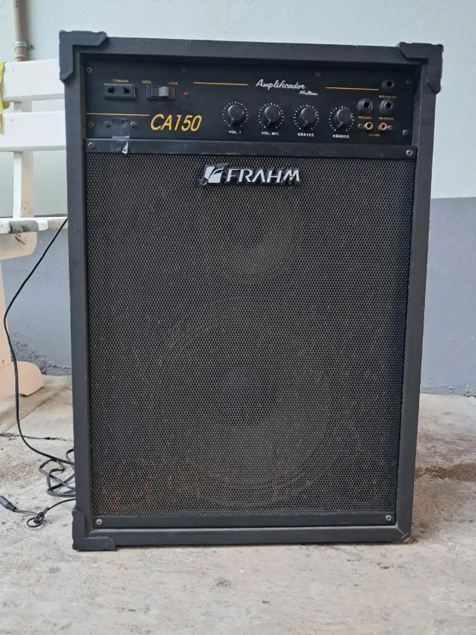 Caixa Multiuso FRAHM CA150 - 30W