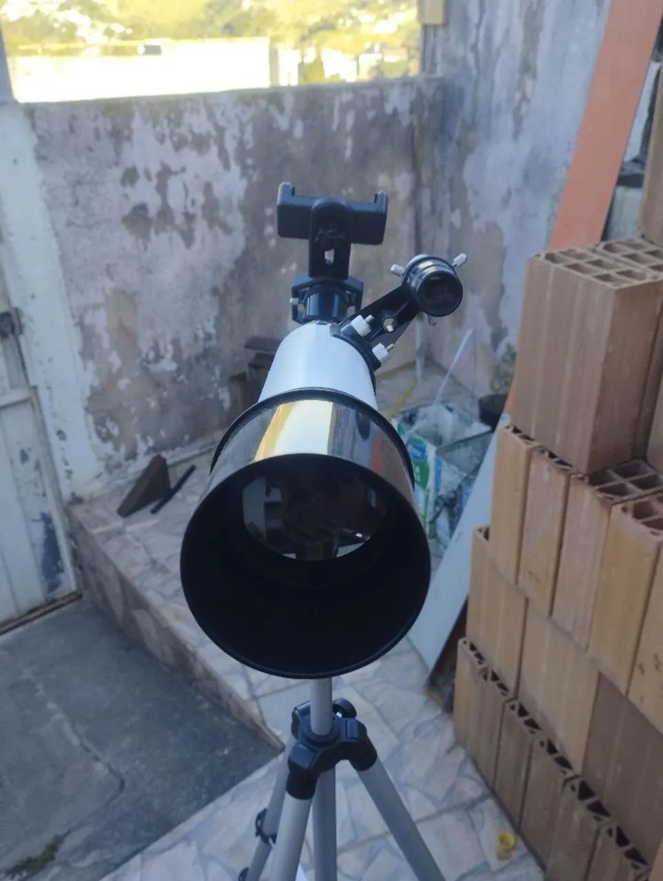 Telescópio Svbony. 501P.   Novo 