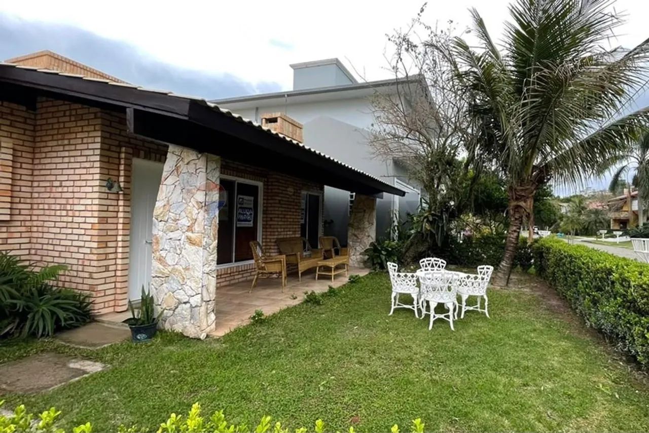 Casa com 4 Quartos para alugar, 150m² - Jurerê - Foto 2