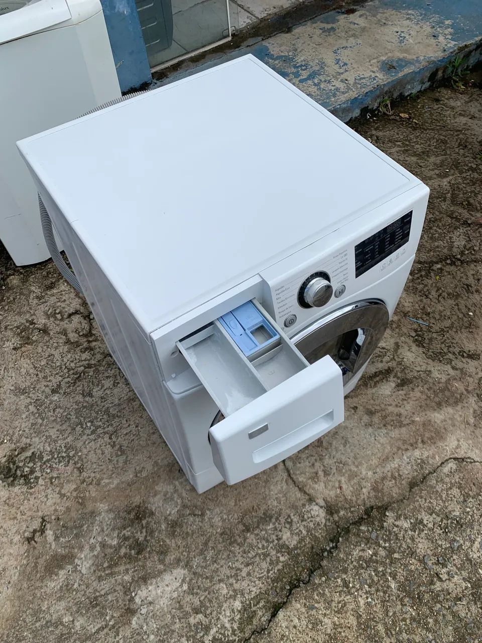 Lava e seca LG 10 kg 